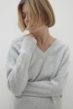 SYDNEY V-NECK CASHMERE SWEATER