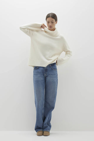 JANINE TURTLENECK CASHMERE SWEATER