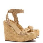 Florence Broderie Wedge In Beige Raffia